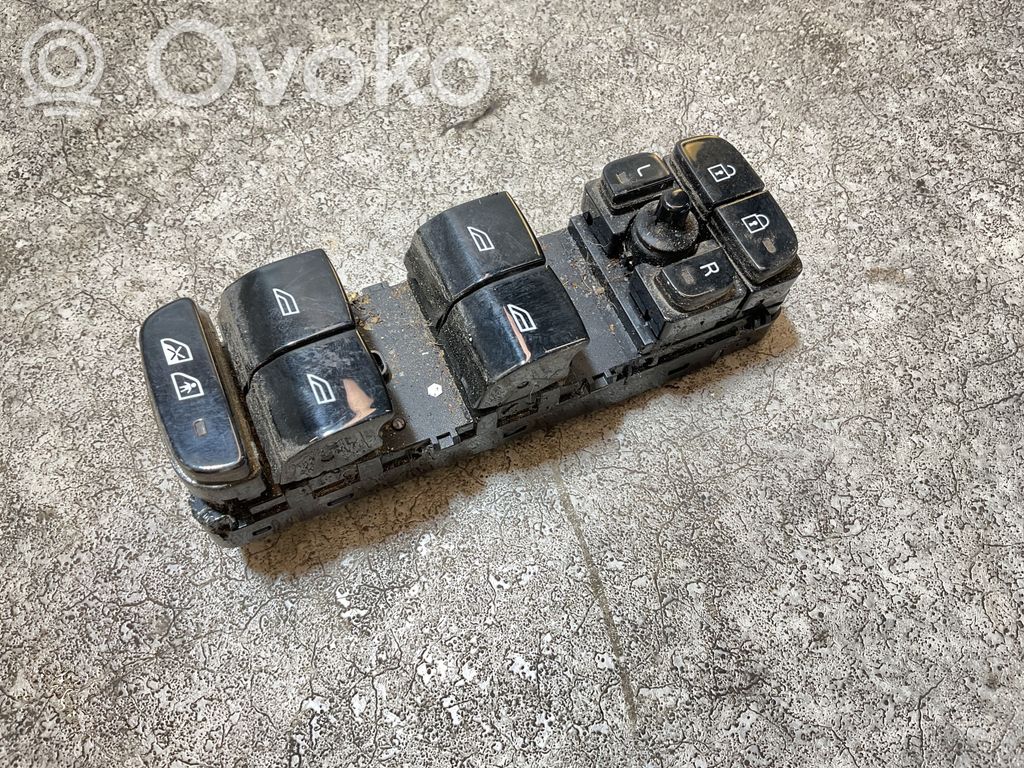 Polestar 2 Electric window control switch 