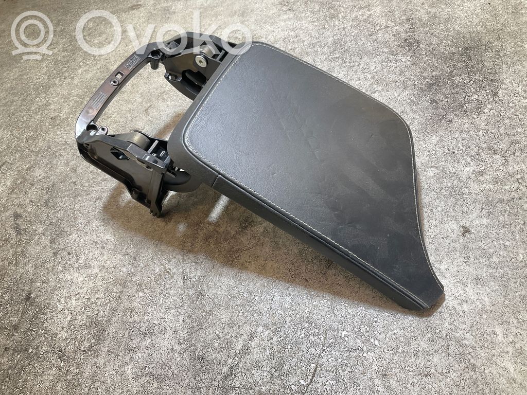 Volvo XC90 Armrest 
