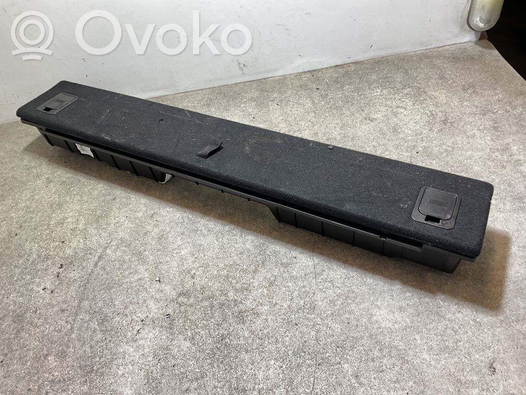 KIA Ceed Caja de herramientas 