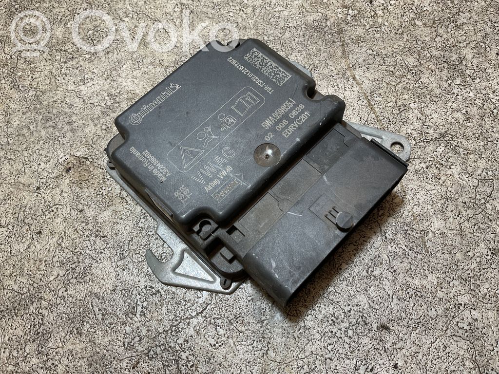 Audi A3 8Y Airbag control unit/module 