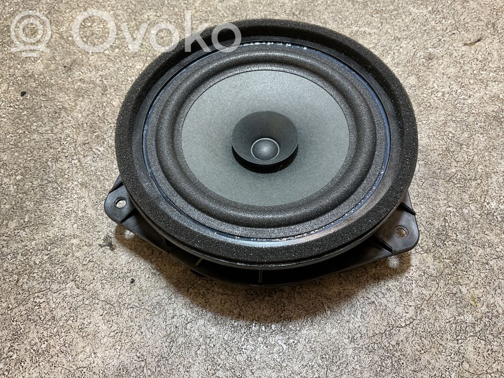 MG MG4 ev Altavoz de la puerta delantera 