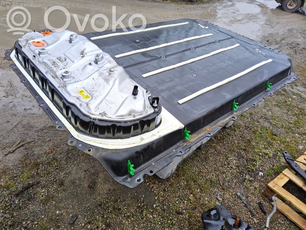 Tesla Model 3 Hybridi / sähköauton akkukennomoduuli 