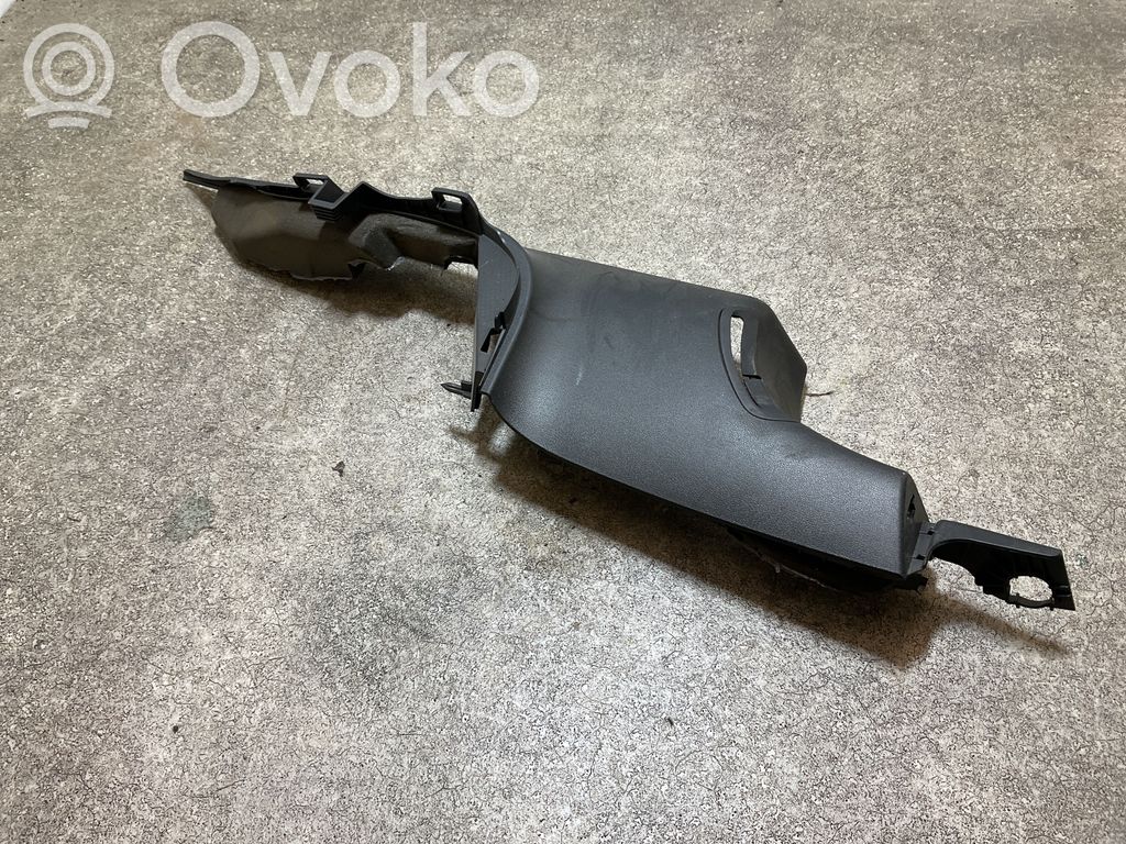 Tesla Model 3 (D)pillar trim (top) 
