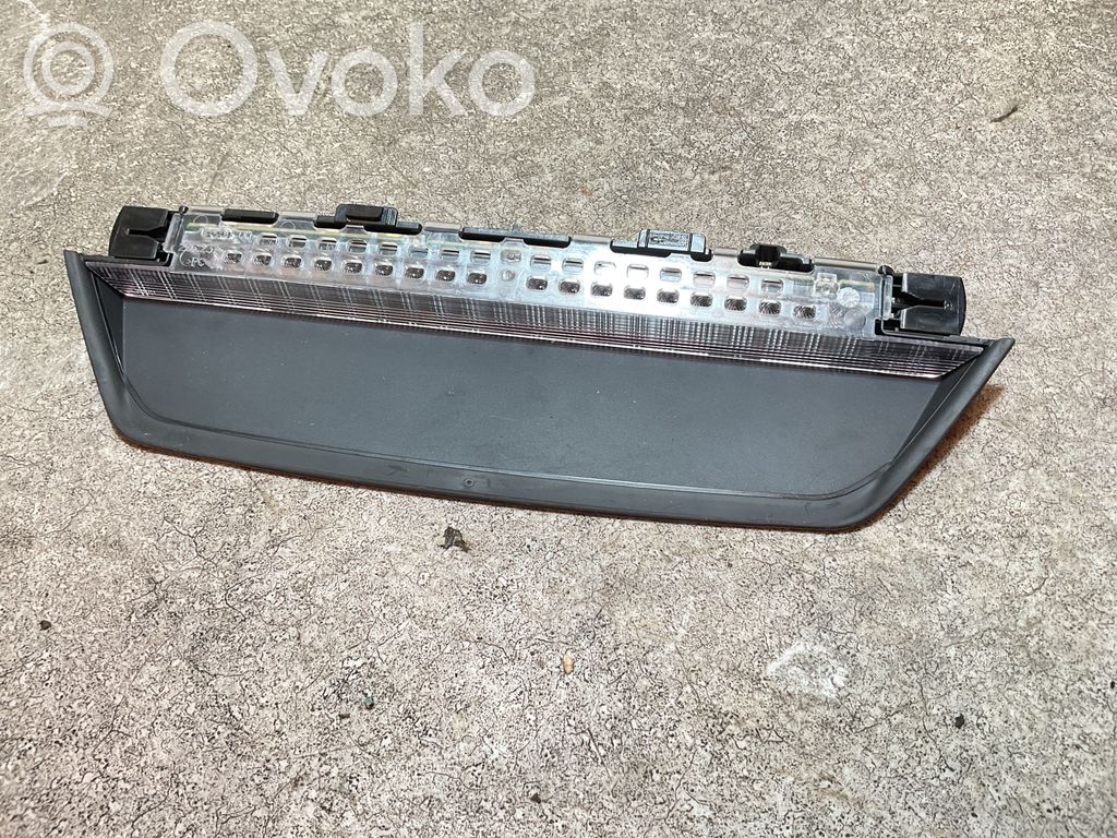 BMW 2 F44 Third/center stoplight 