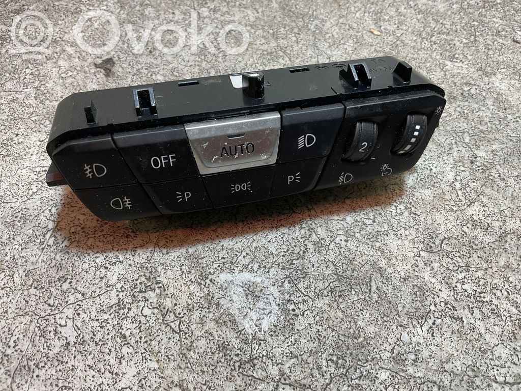 BMW 2 F44 Light switch 