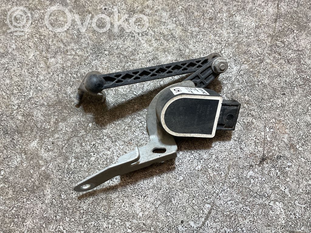 Volvo XC40 Headlight/headlamp level sensor 