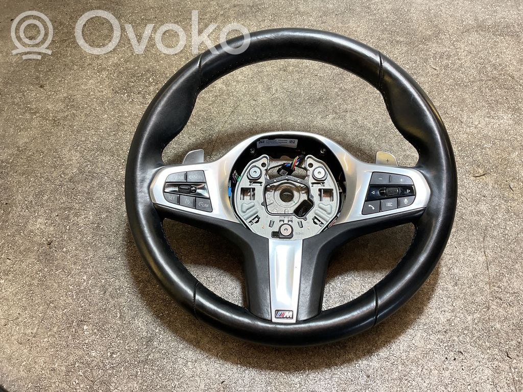 Ohjauspyörä   7857776,6226066,93B0331Z0768
