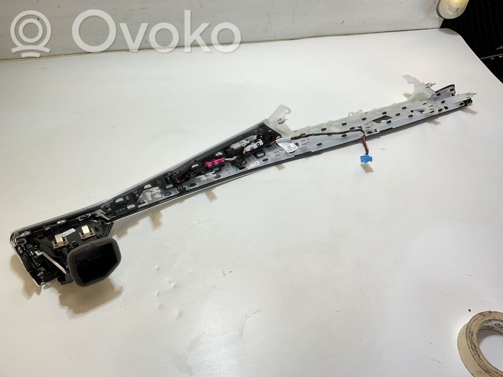 BMW 3 G20 G21 Ramka schowka deski rozdzielczej 