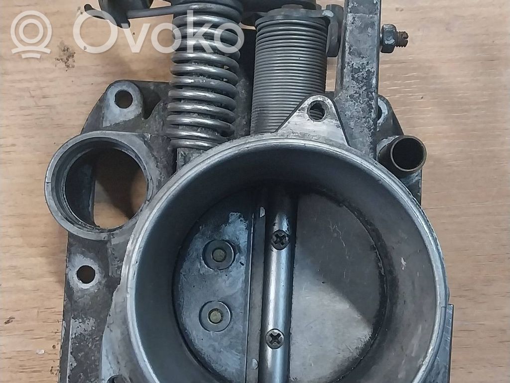 BMW 5 E34 Throttle valve 