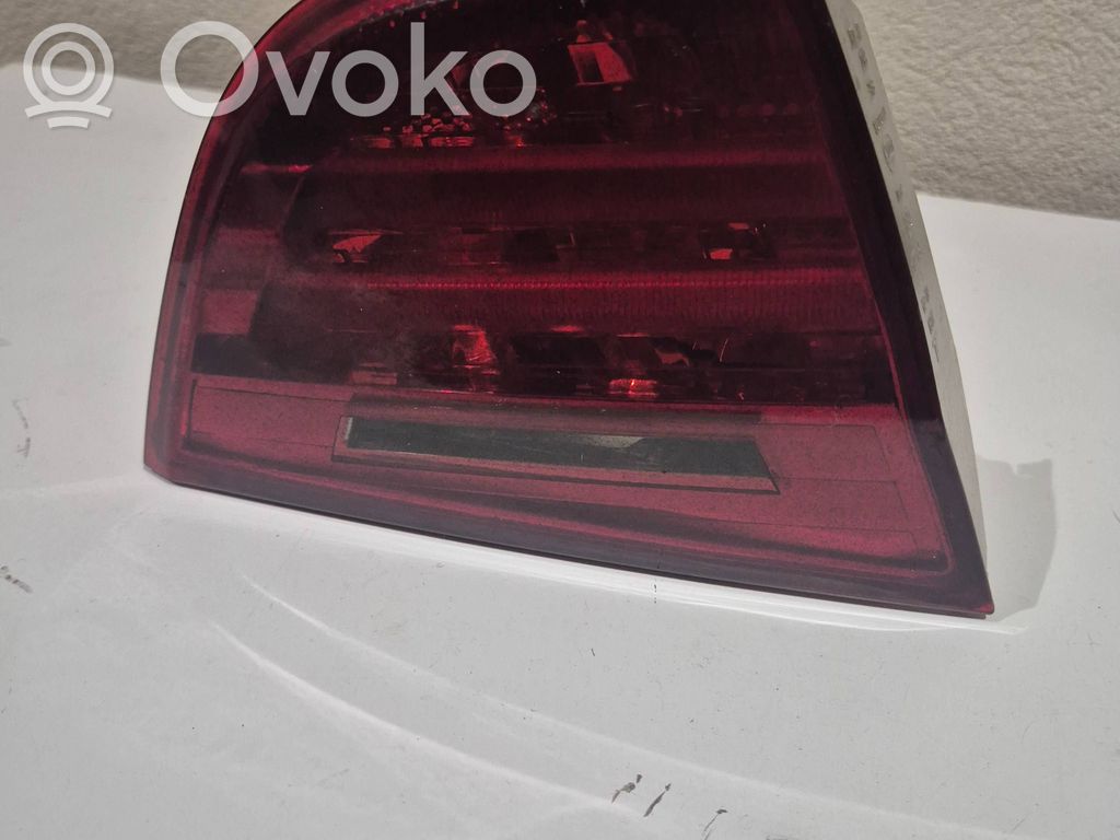 Tailgate rear/tail lights   218401,1090028