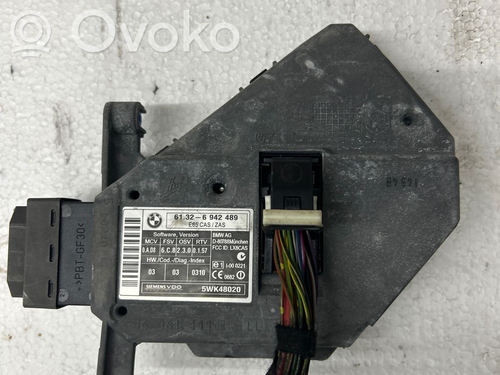 BMW 7 E65 E66 Užvedimo spynelė 