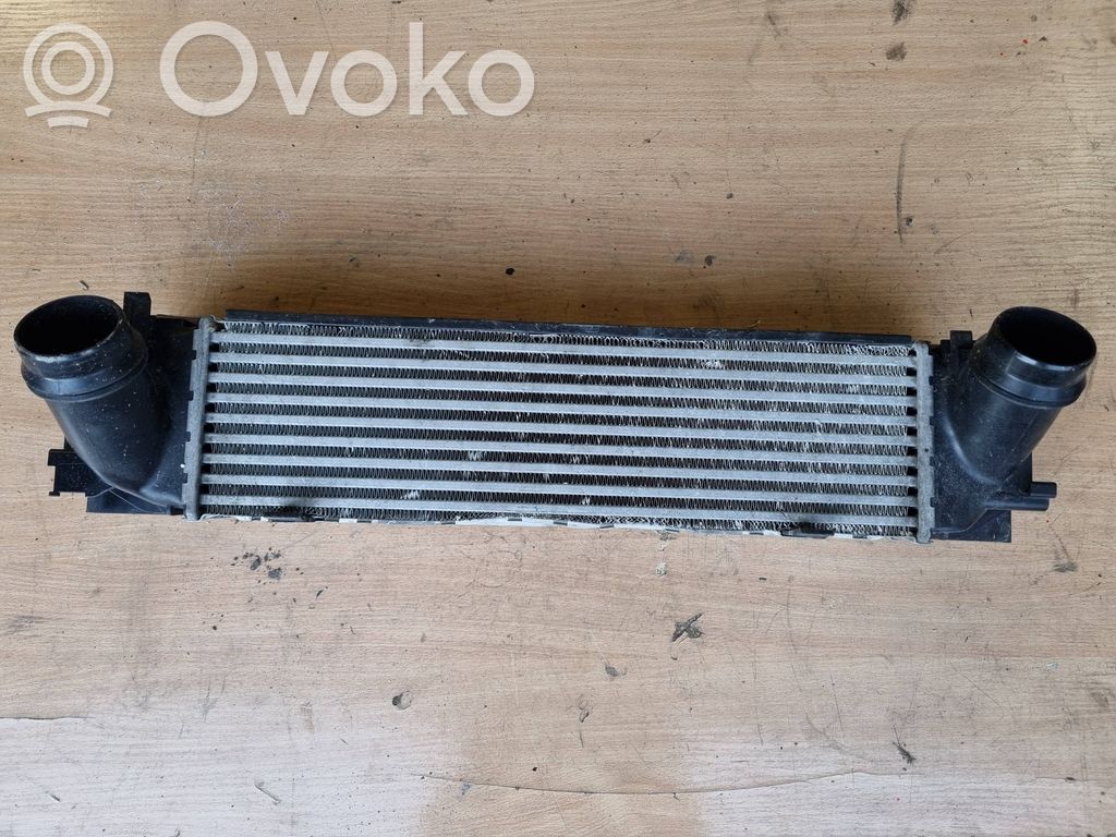 BMW 3 F30 F35 F31 Interkūlerio radiatorius 