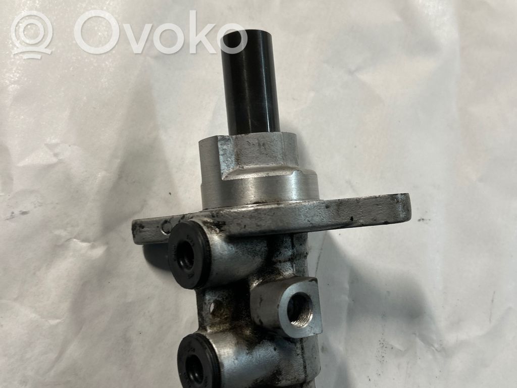 KIA Sportage Master brake cylinder 