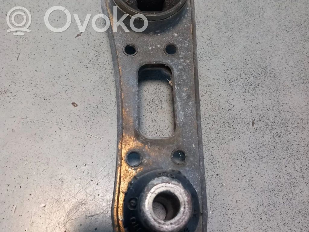 Renault Laguna II Engine mount bracket 