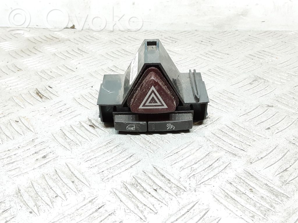 Hazard light switch   33477833,13189529