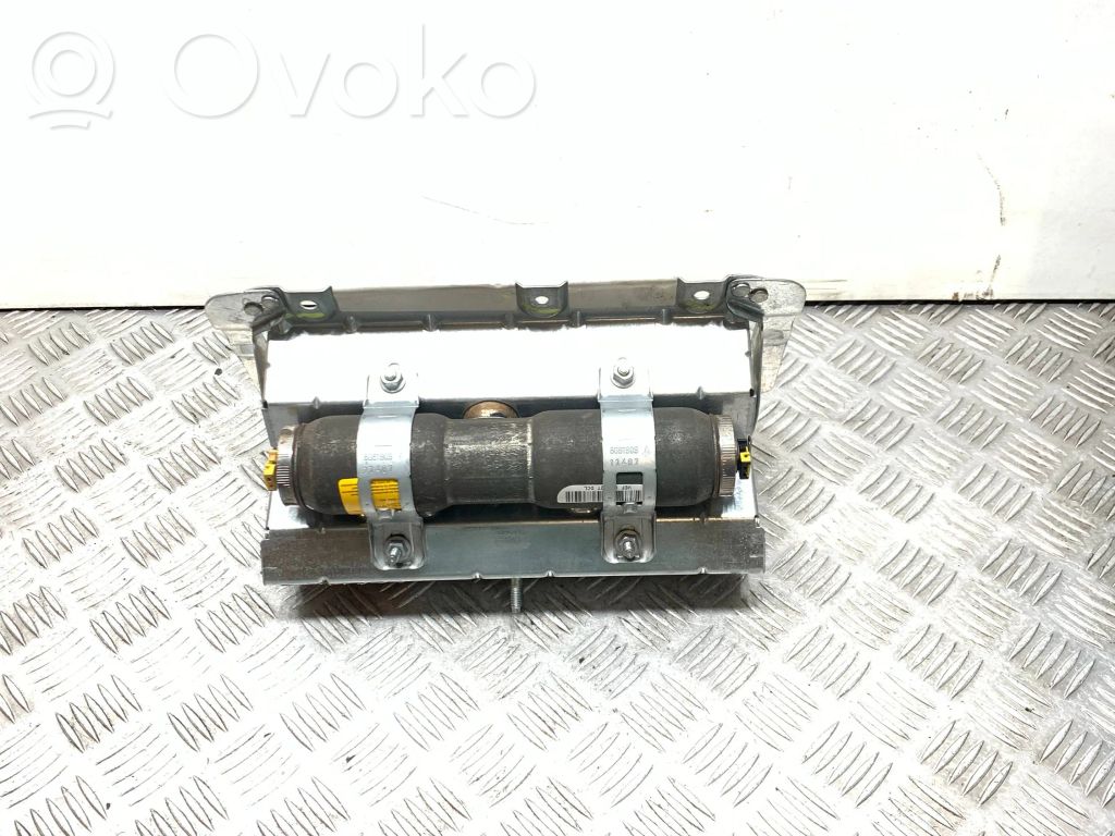 Land Rover Freelander 2 - LR2 Keleivio oro pagalvė 