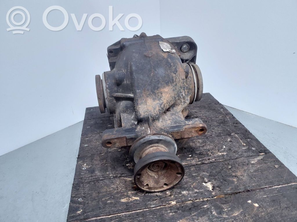 BMW 7 E65 E66 Rear differential 