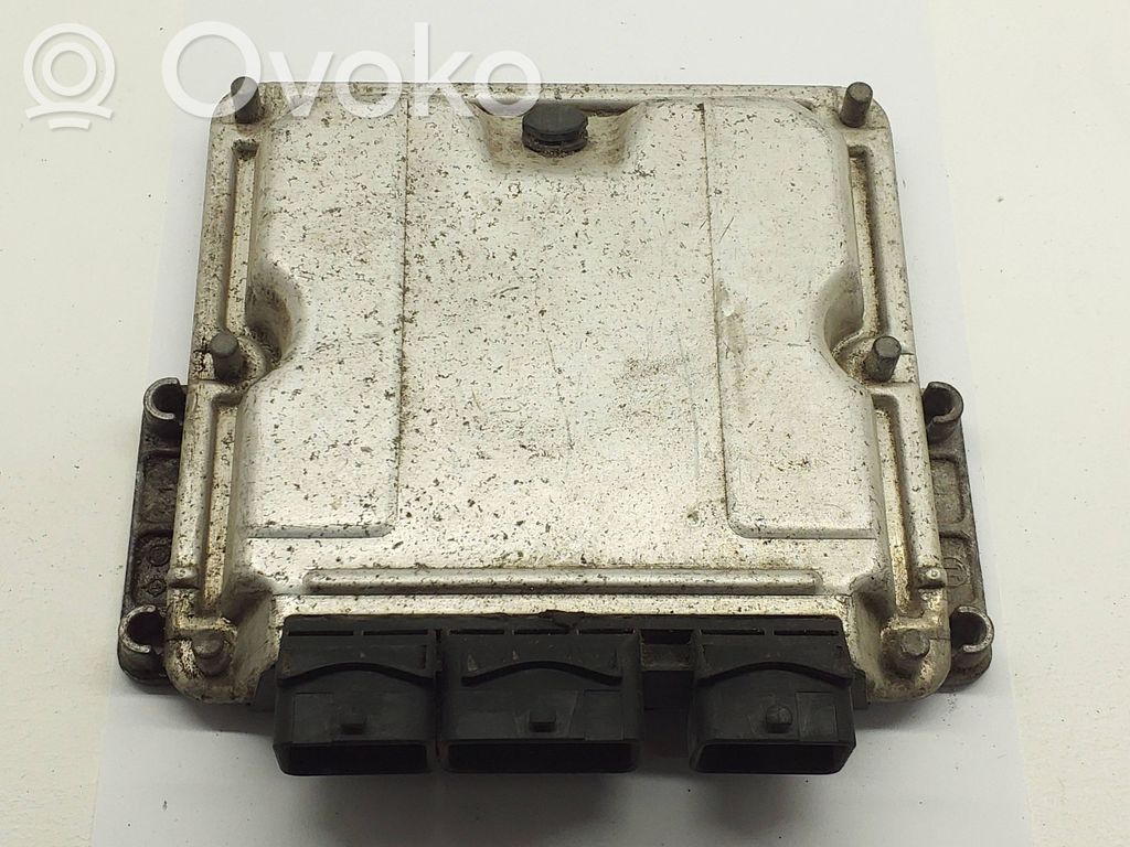 Peugeot 807 Engine control unit/module 