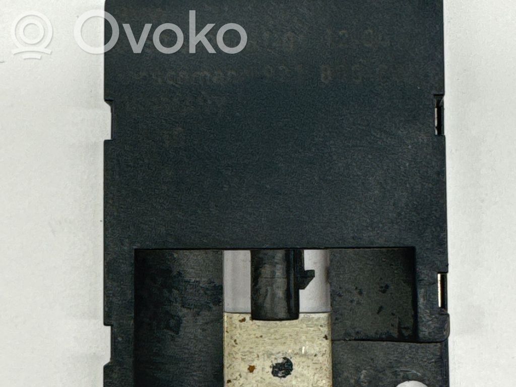 Bluetooth antenna   6928461,921800002