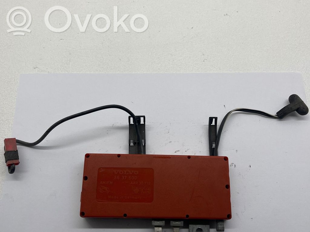 Volvo S60 Antenos stiprintuvas 