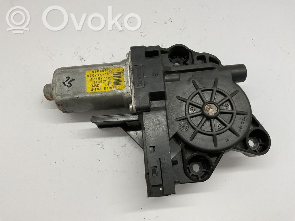 Volvo V70 Front door window regulator motor 