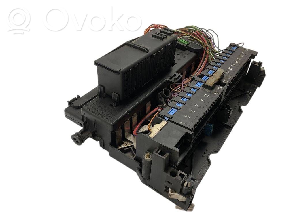 BMW 3 E46 Fuse module 