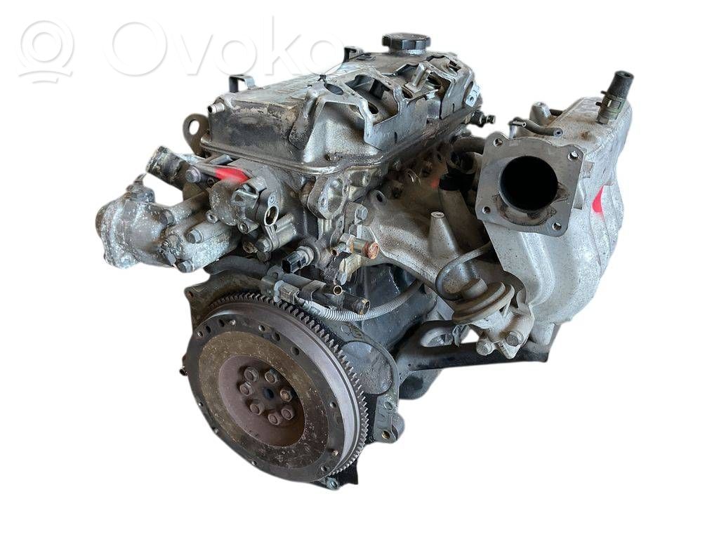 Mitsubishi Carisma Двигатель 
