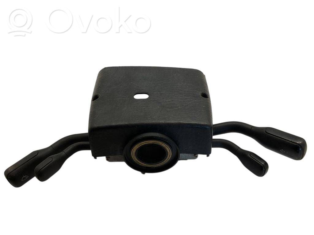 Audi 80 90 S2 B4 Interruptor/palanca de limpiador de luz de giro 