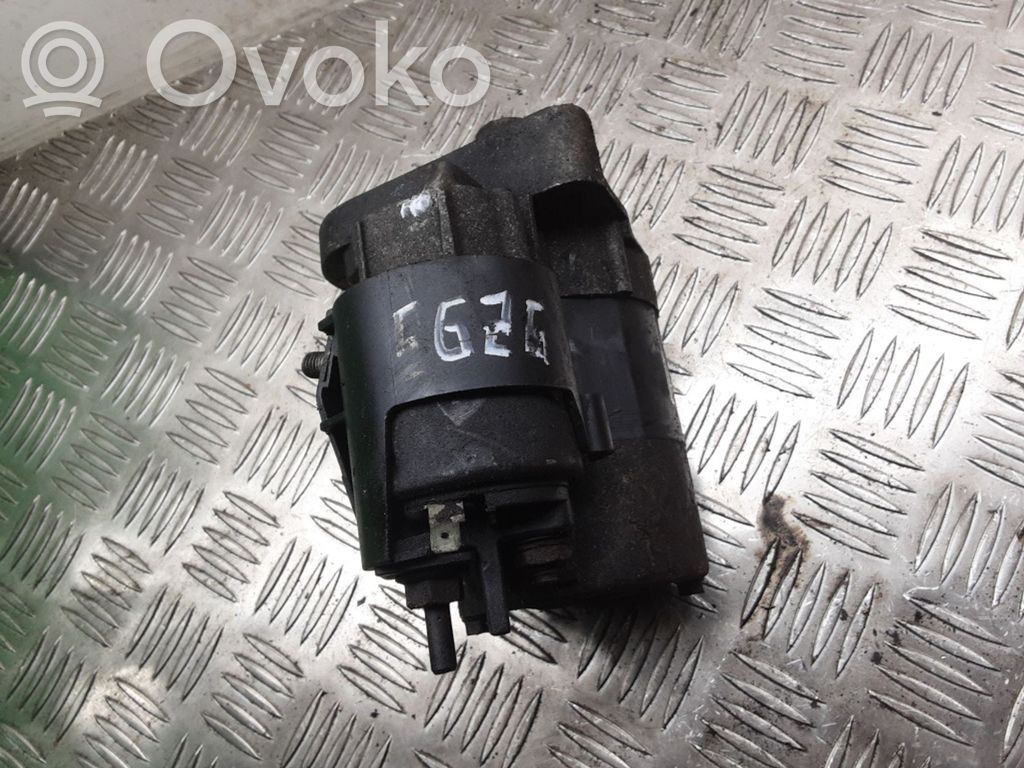 Renault Megane I Starter motor 