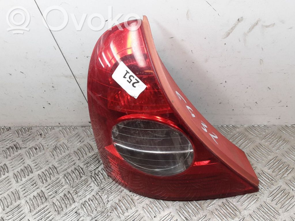 Rear/tail lights