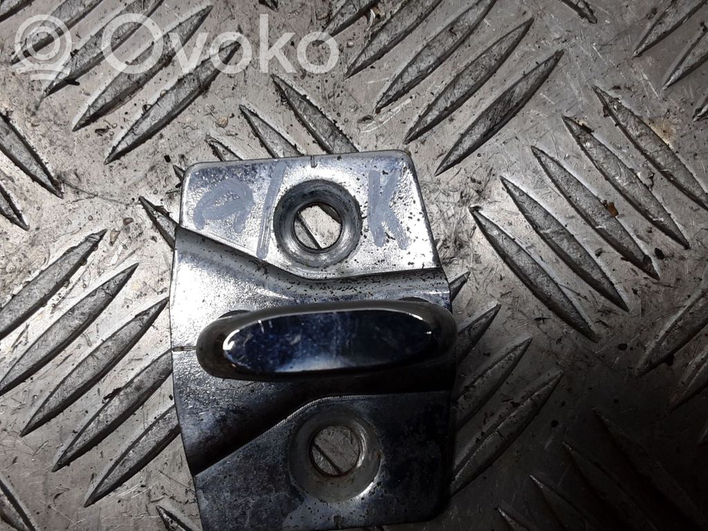 BMW 5 E60 E61 Rear door lock loop/hook striker 
