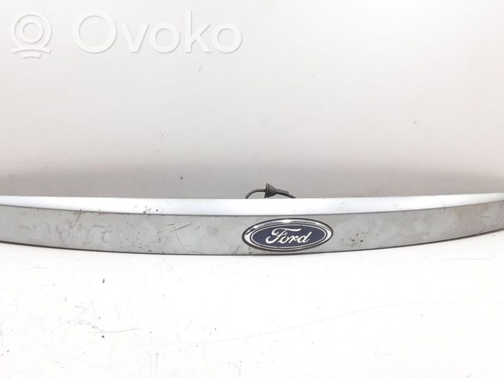 Ford Mondeo Mk III Listwa oświetlenie tylnej tablicy rejestracyjnej 