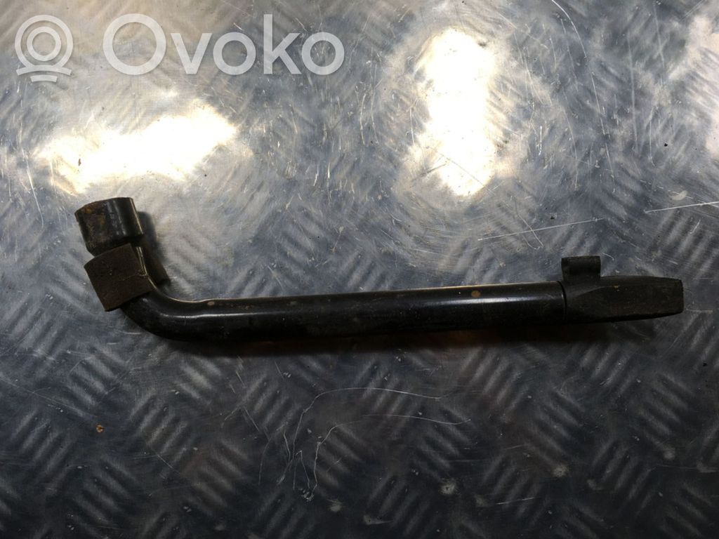 Llave de tuercas de rueda   1X4A17032AC