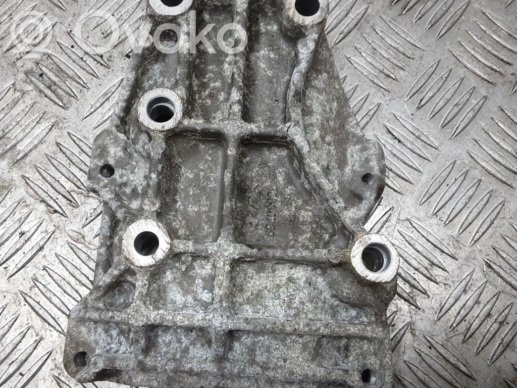 Engine mounting bracket   60630739