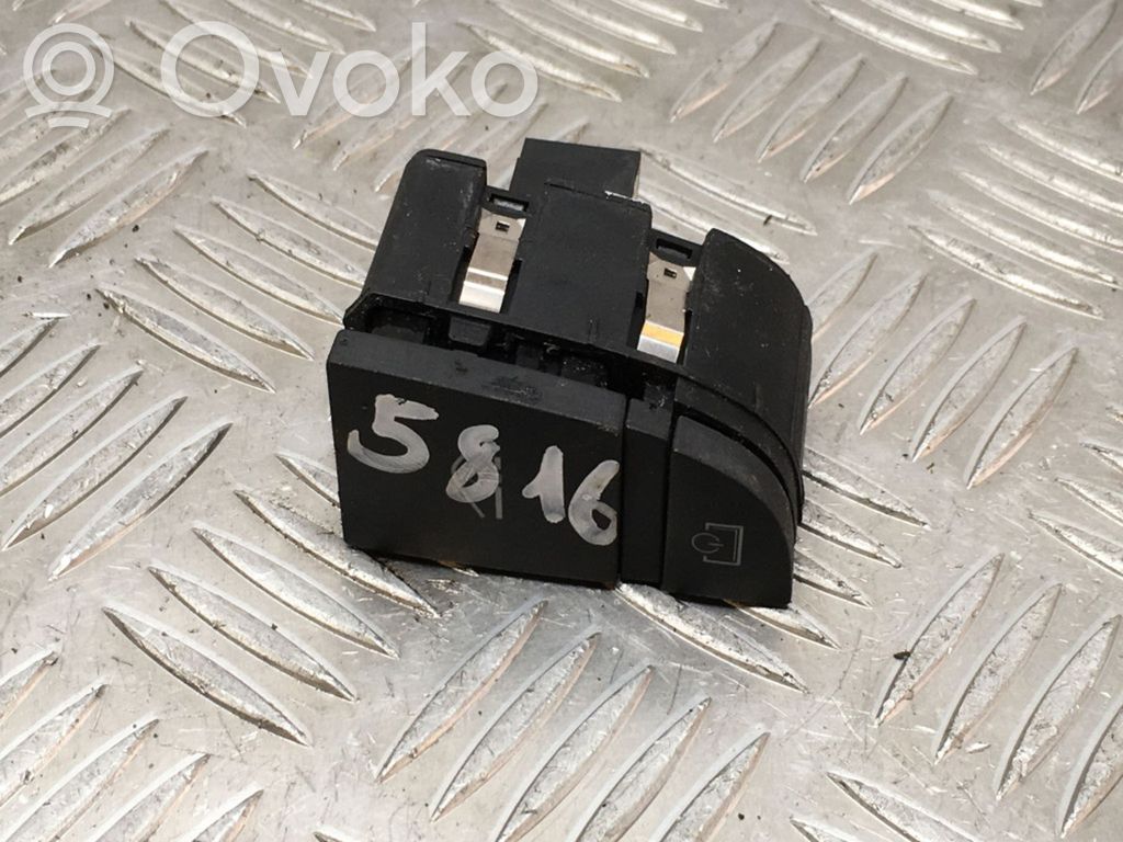 Audi A6 S6 C6 4F Przycisk / Włącznik hamulca ręcznego 