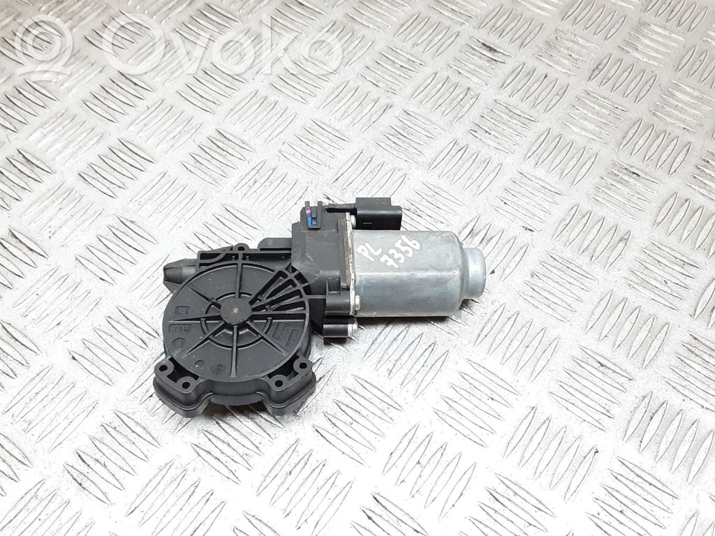 Nissan Note (E11) Priekinio lango pakelėjo varikliukas 