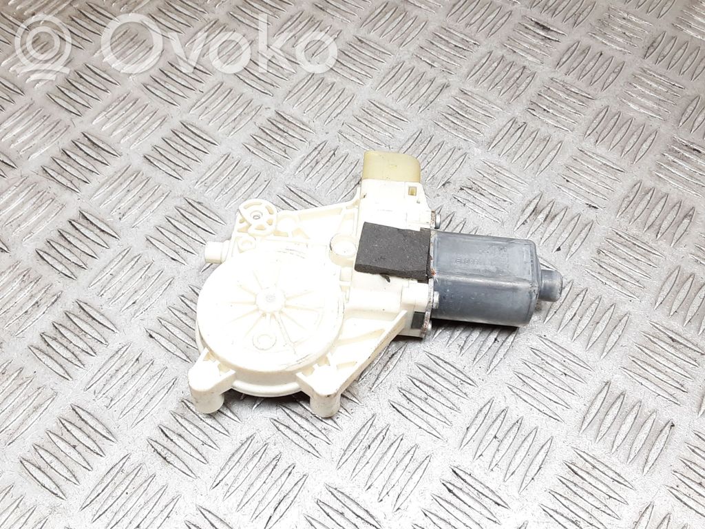 Ford Mondeo MK IV Priekšpusē loga pacēlāja motoriņš 