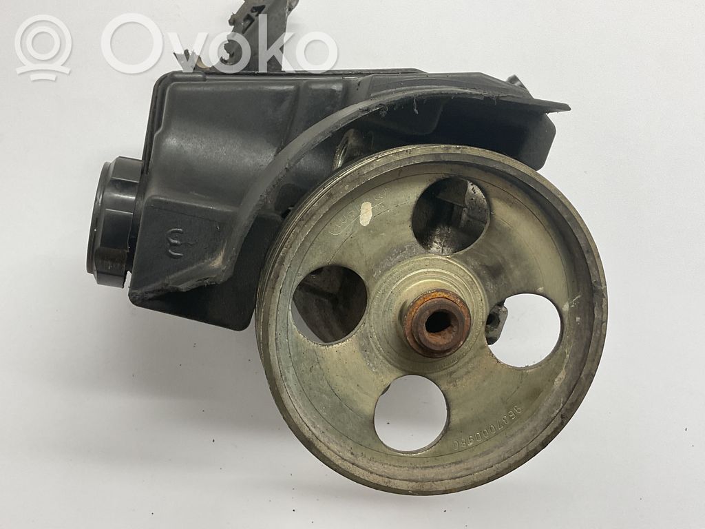 Peugeot 206 Power steering pump 