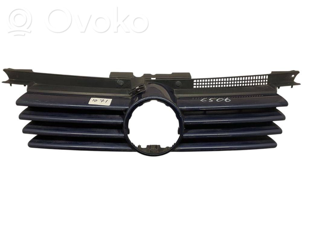 Volkswagen Bora Etusäleikkö 