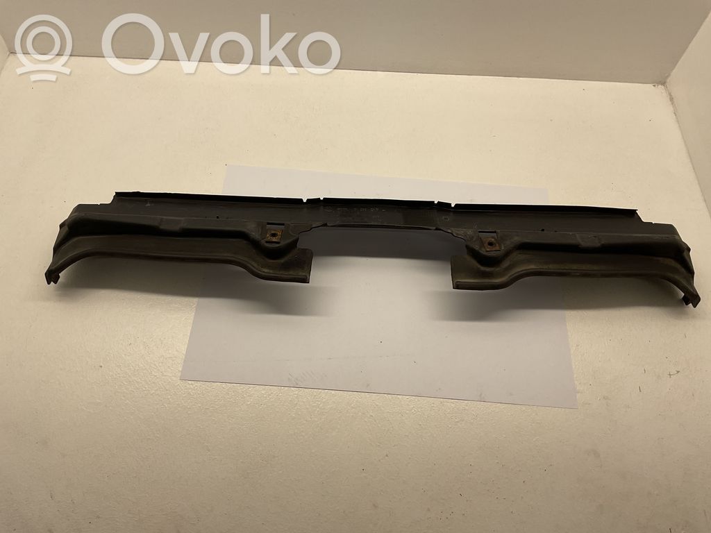 Radiator trim   7011217,10519311
