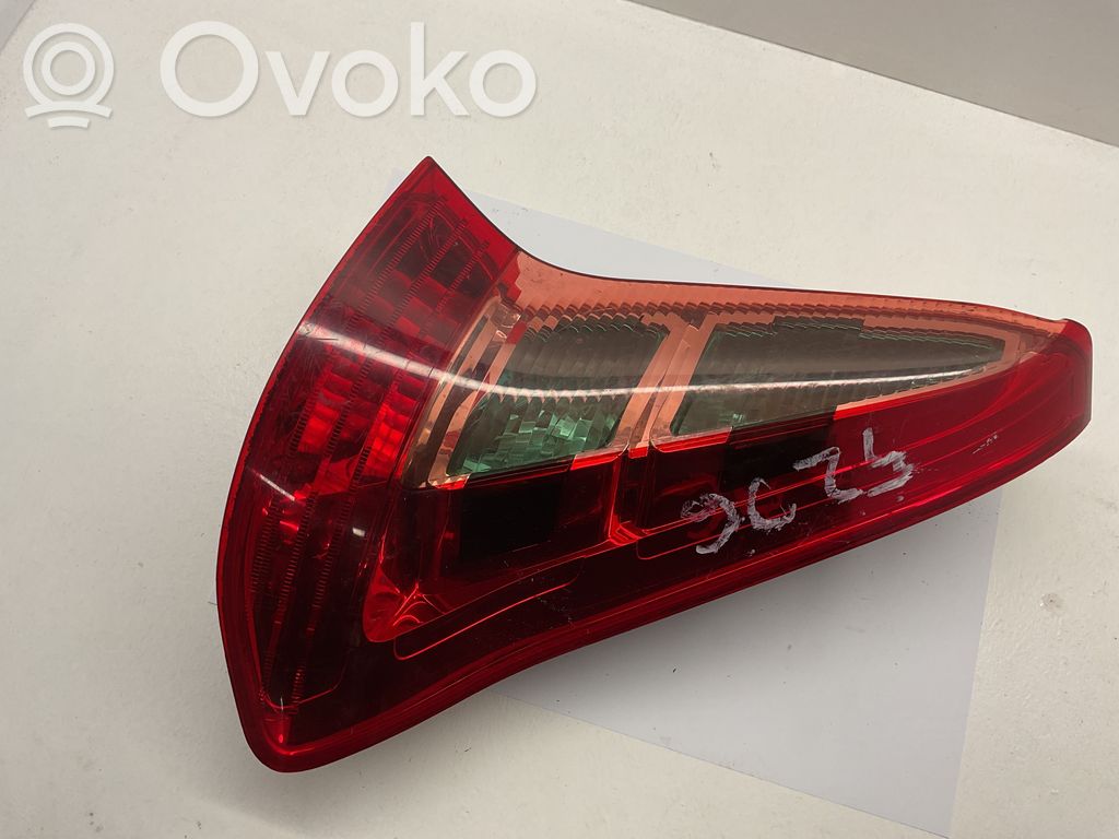 Volkswagen Golf IV Rear/tail lights 