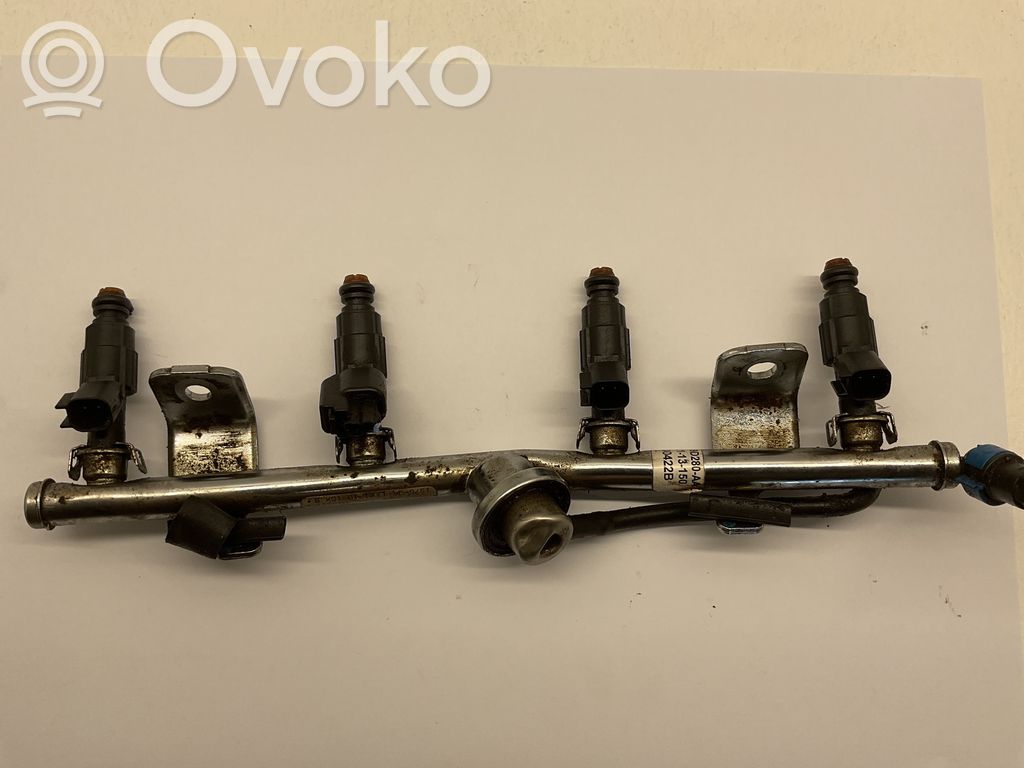 Sprausla (-i)   1S7GGA,040422B,4M8G9D28AA,136113
