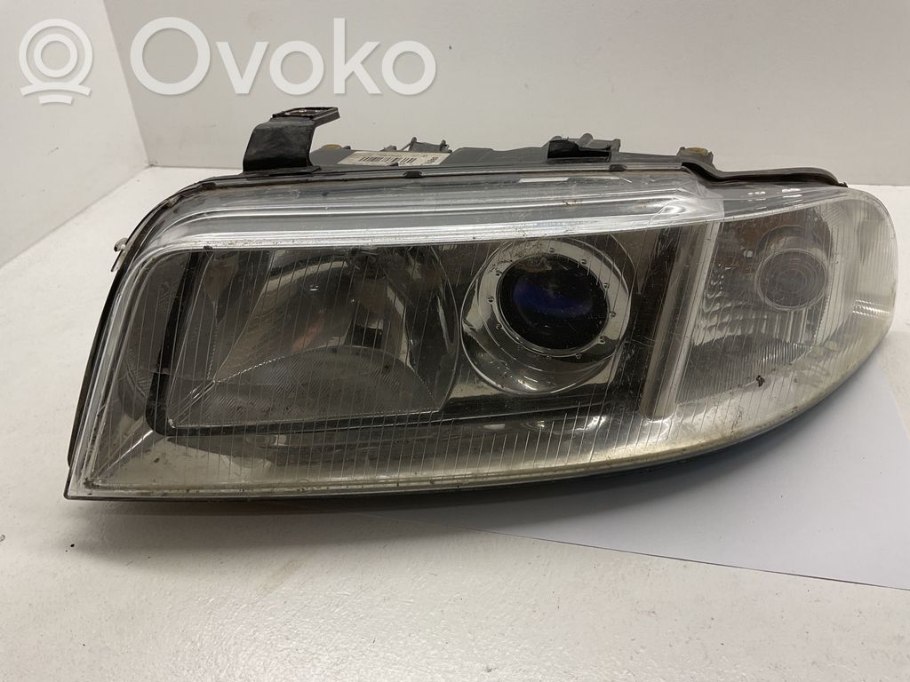 Audi A4 S4 B5 8D Scheinwerfer 