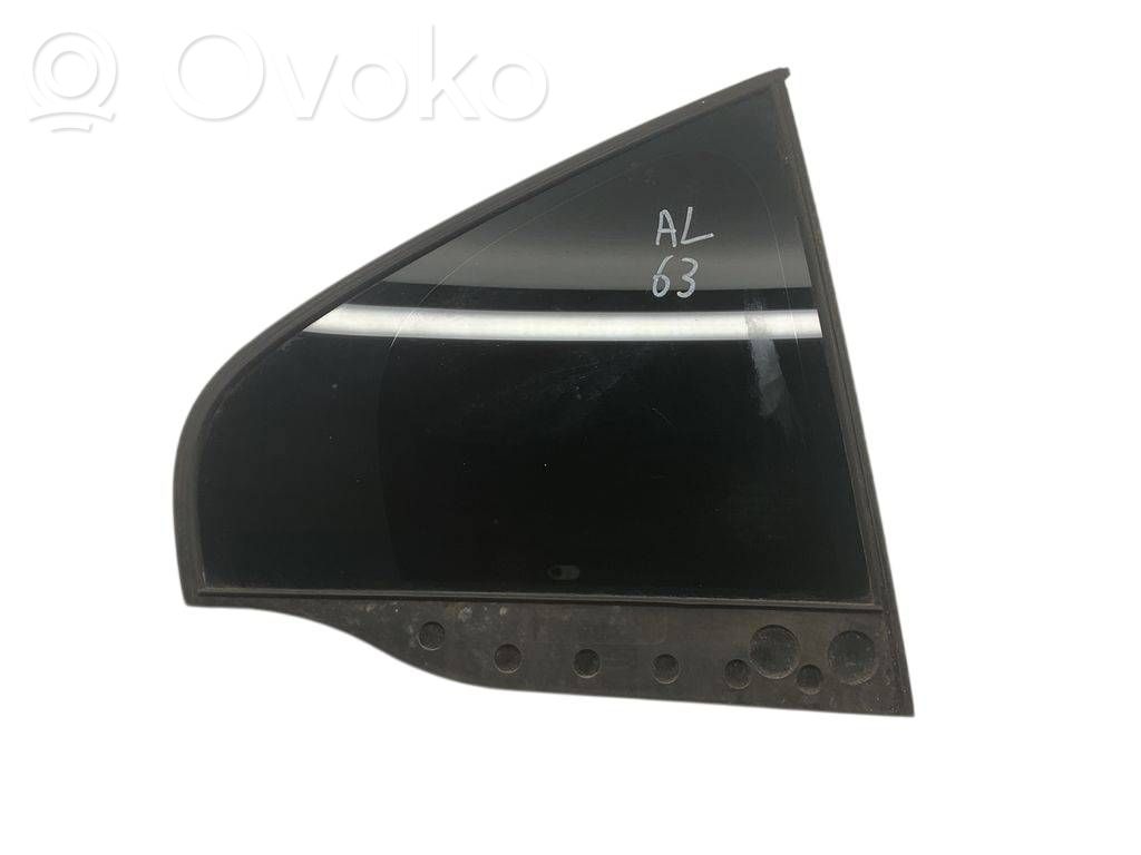 Volvo S80 Ventanilla de ventilación de la puerta trasera 