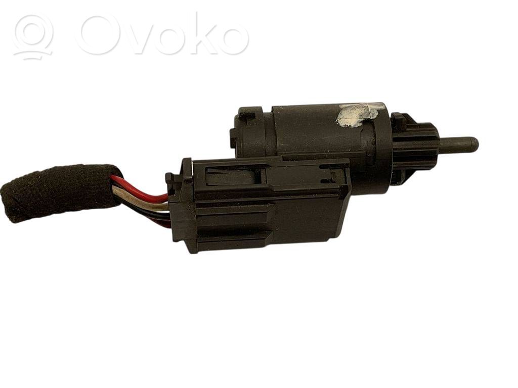 Audi A6 S6 C6 4F Jarrupolkimen anturin kytkin 