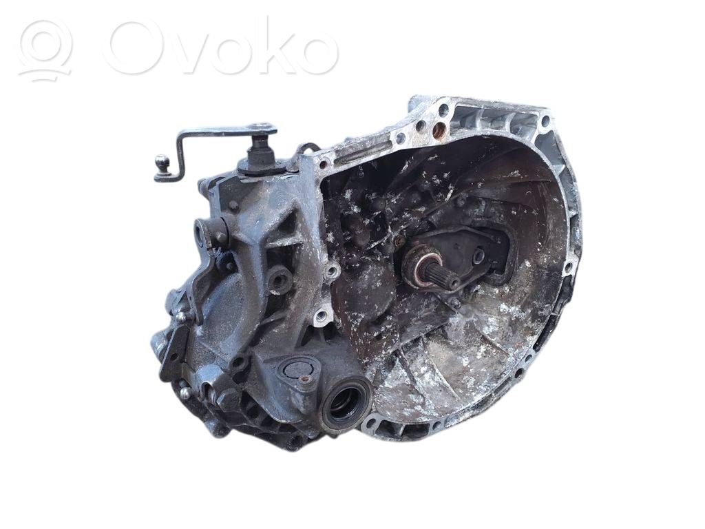 Peugeot 206 Mechaninė 5 pavarų dėžė 