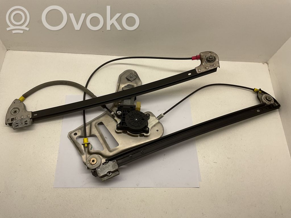 Land Rover Range Rover L322 Regulador de puerta delantera con motor 