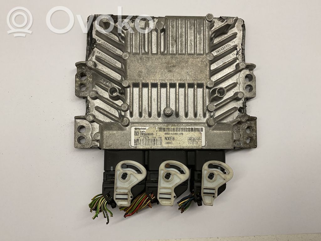 Ford Focus Engine control unit/module 