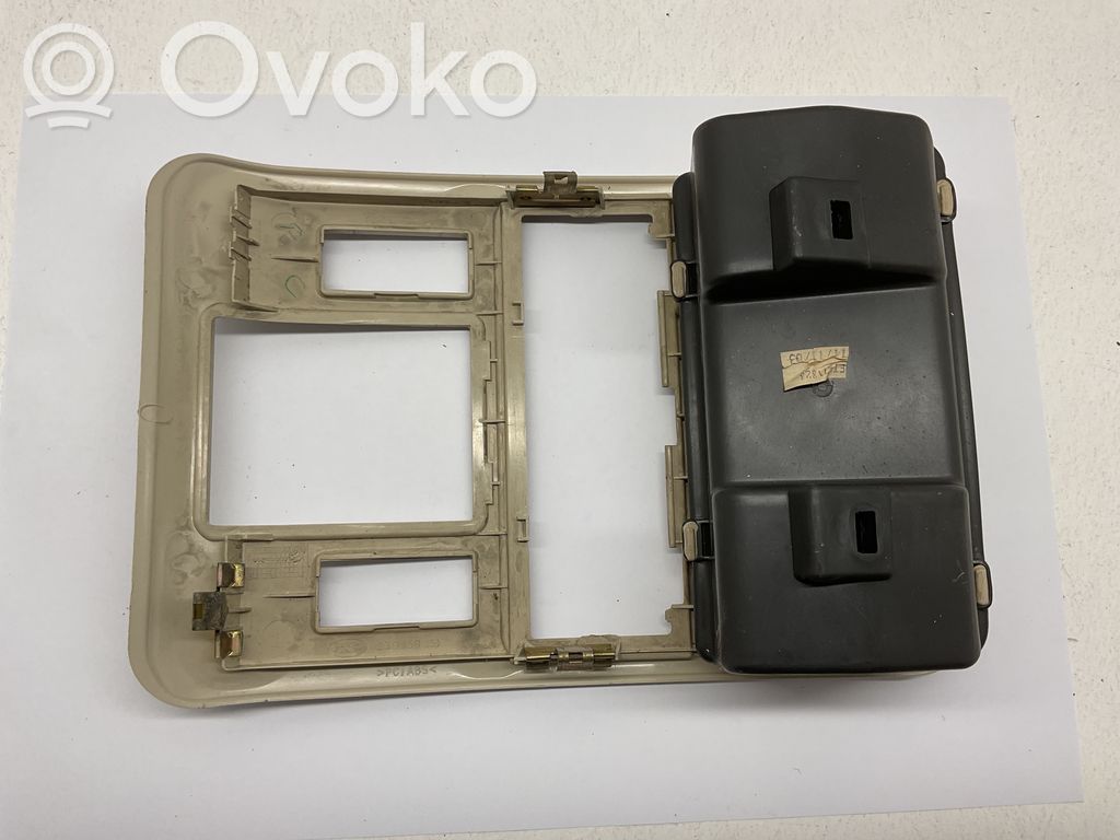 Land Rover Range Rover L322 Światło fotela przedniego 