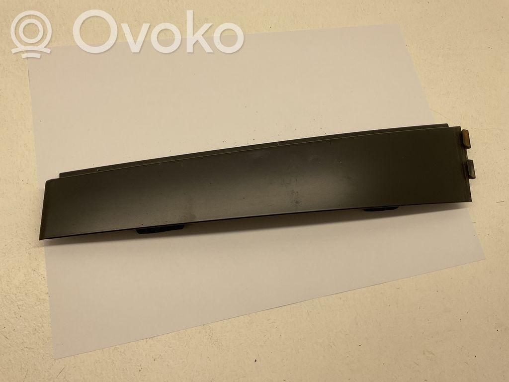 Volkswagen PASSAT B6 Rear door glass trim molding 